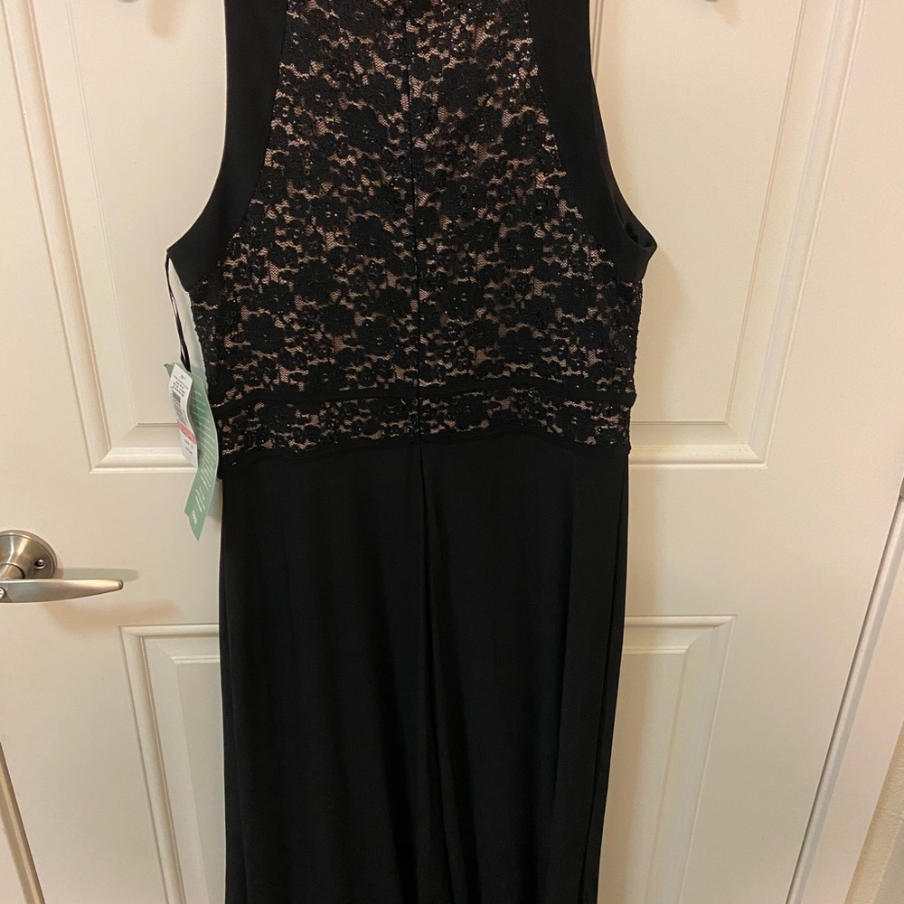 *NEW R & M Collection Formal Dress - Picture 3 of 3